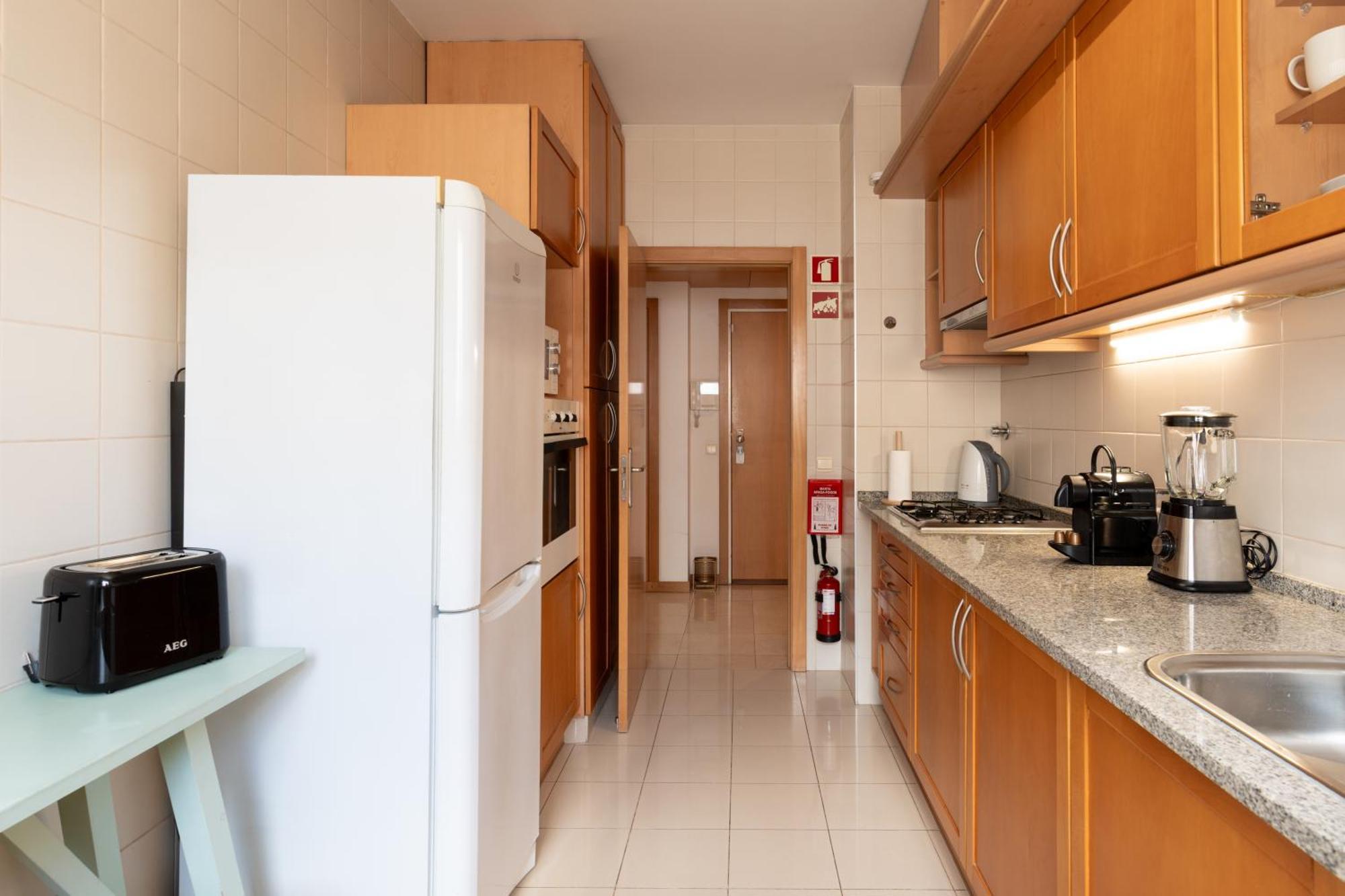Modern Apartment In Parque Das Nacoes Lisbon Exterior photo